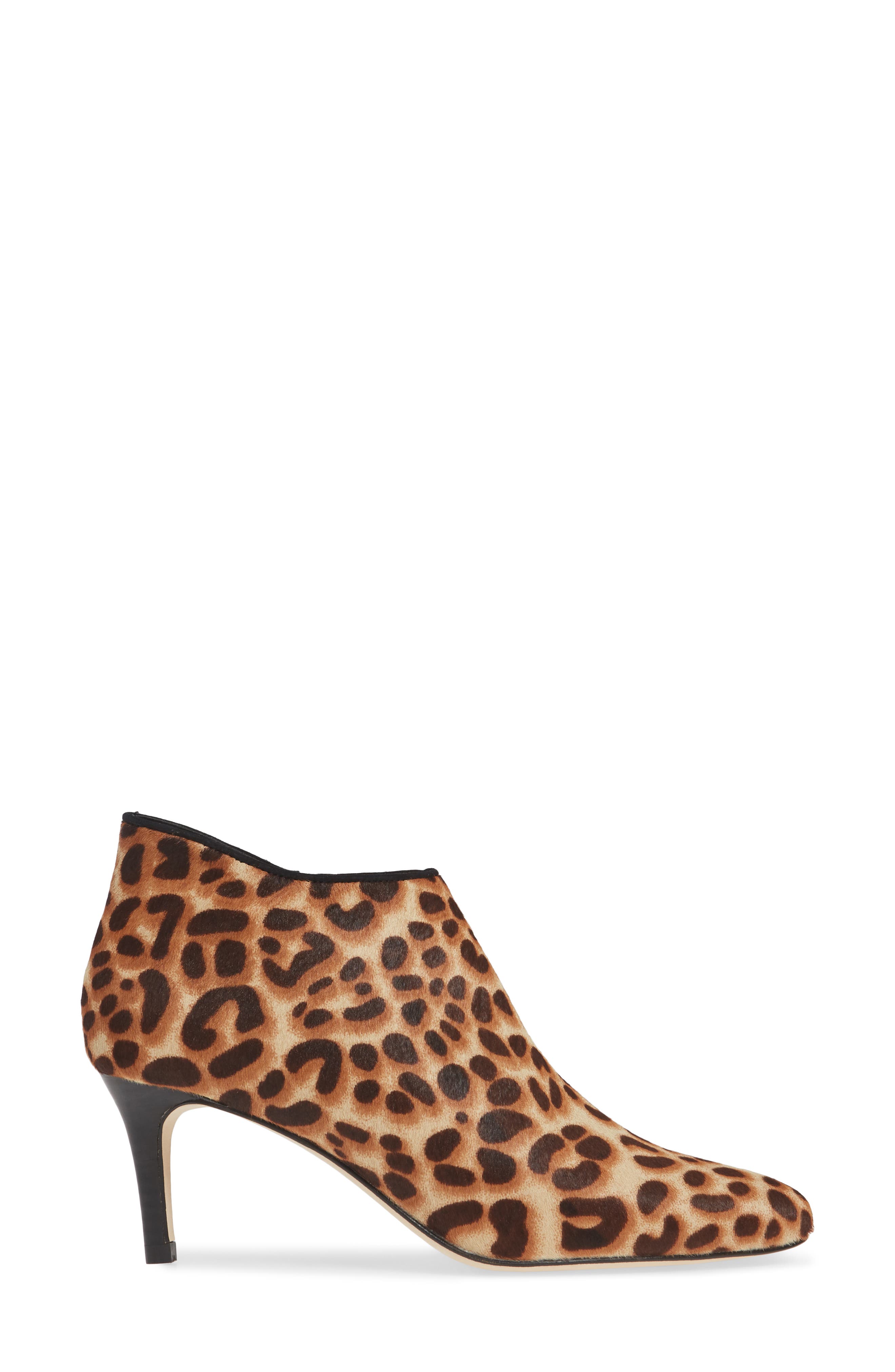 Pelle Moda 'Yelm' Almond Toe Bootie, Alternate, color, 