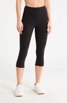 Performance Crop Leggings