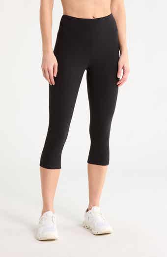 Performance Crop Leggings
