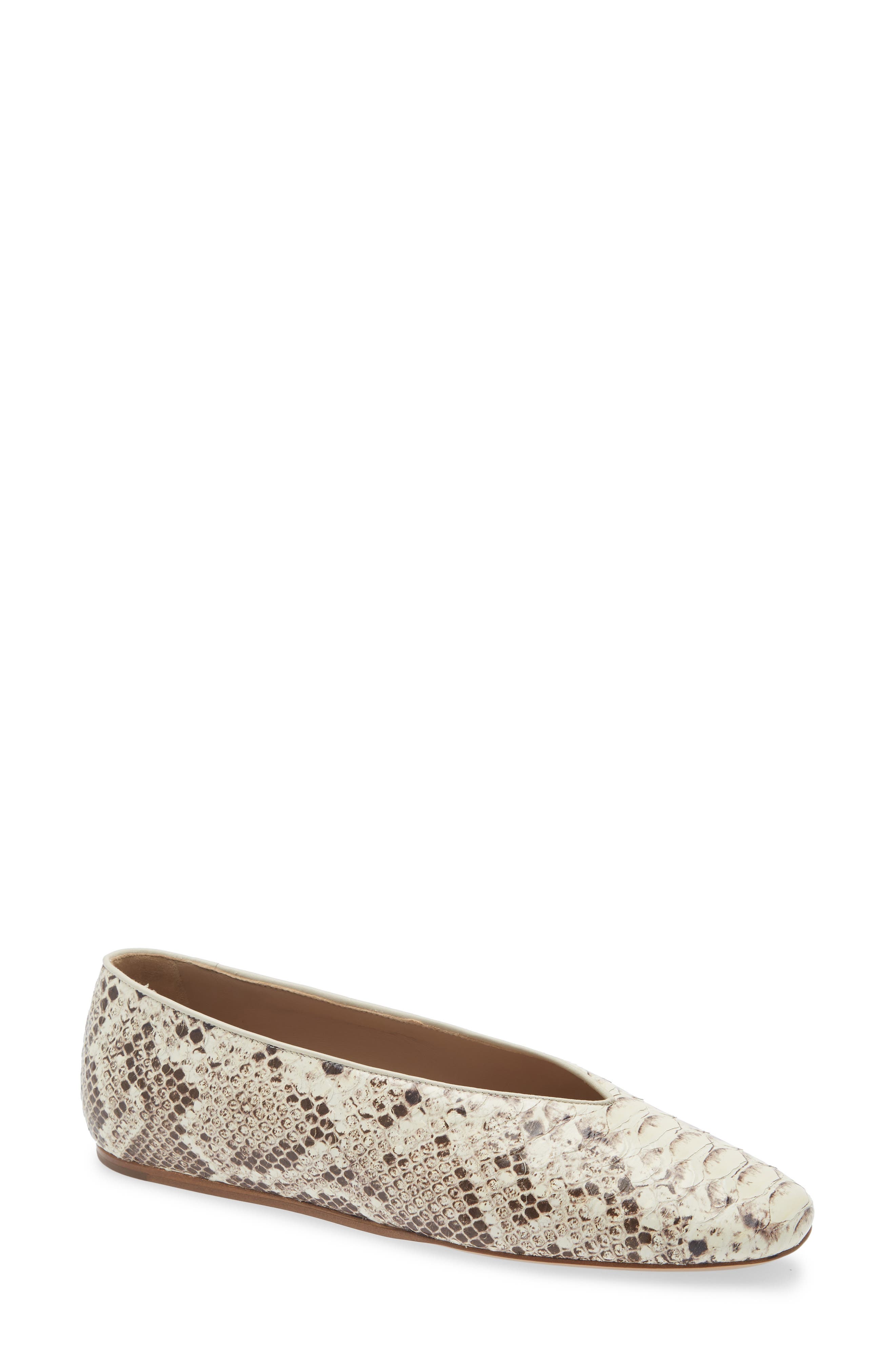 Le Monde Béryl Classic Regency Flat, Main, color, Roccia