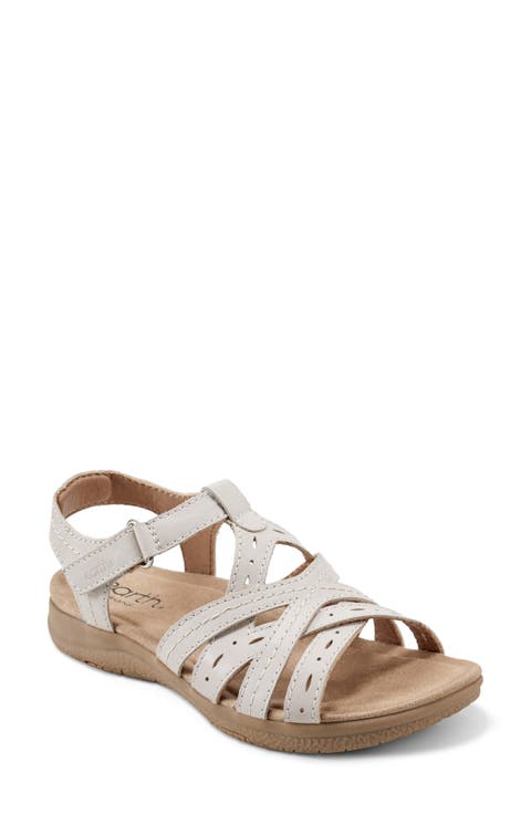 Sellie Strappy Sandal Women)