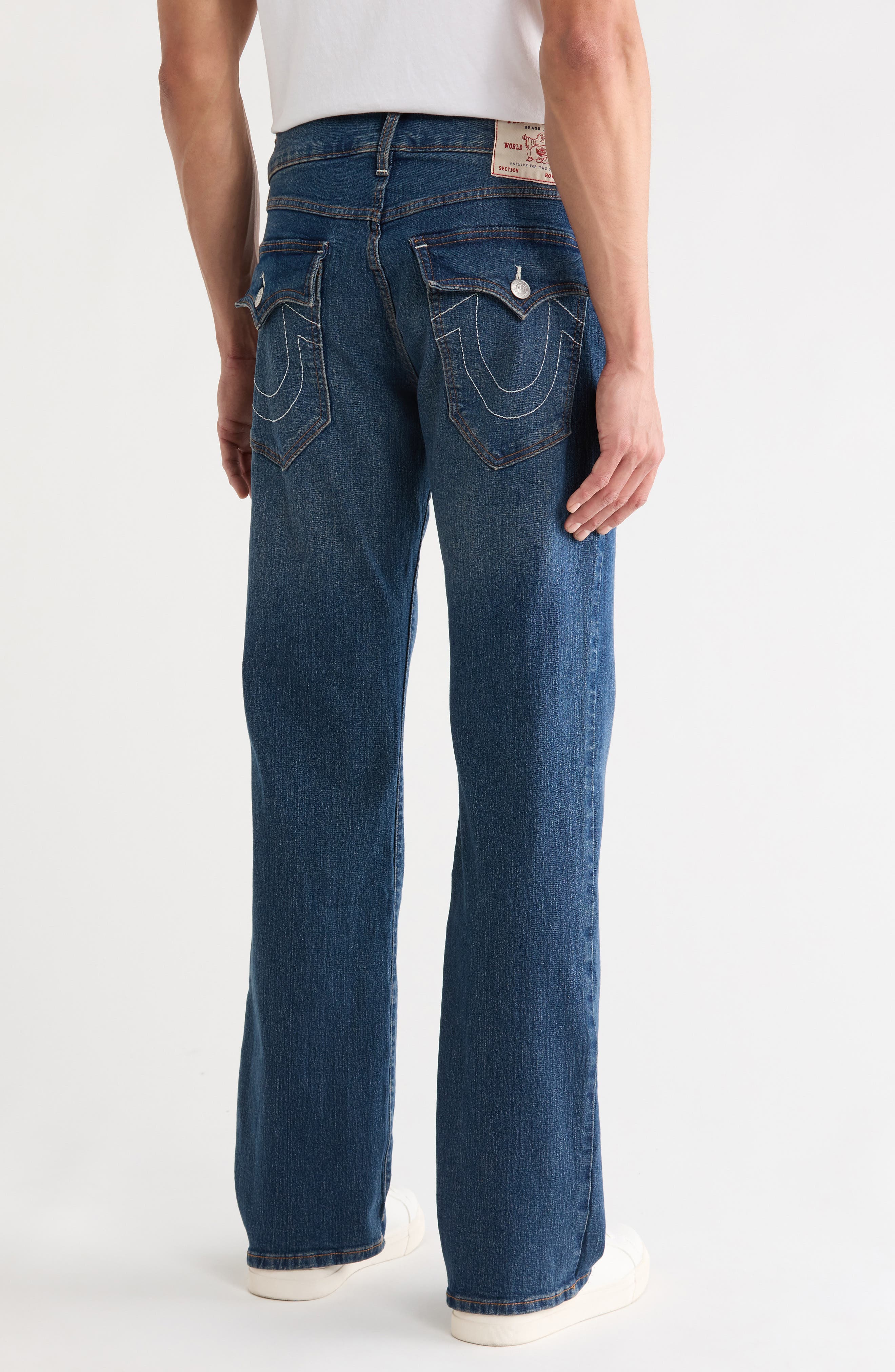 True Religion Billy Flap Pocket Relaxed Bootcut Jeans (Men 