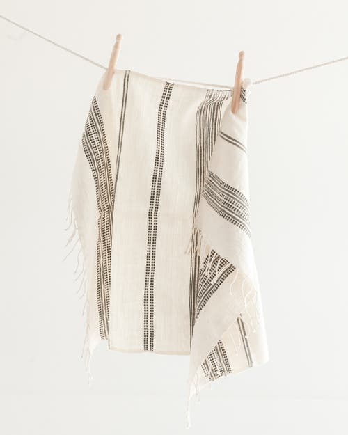 Creative Women Aden Cotton Hand Towel In Gray