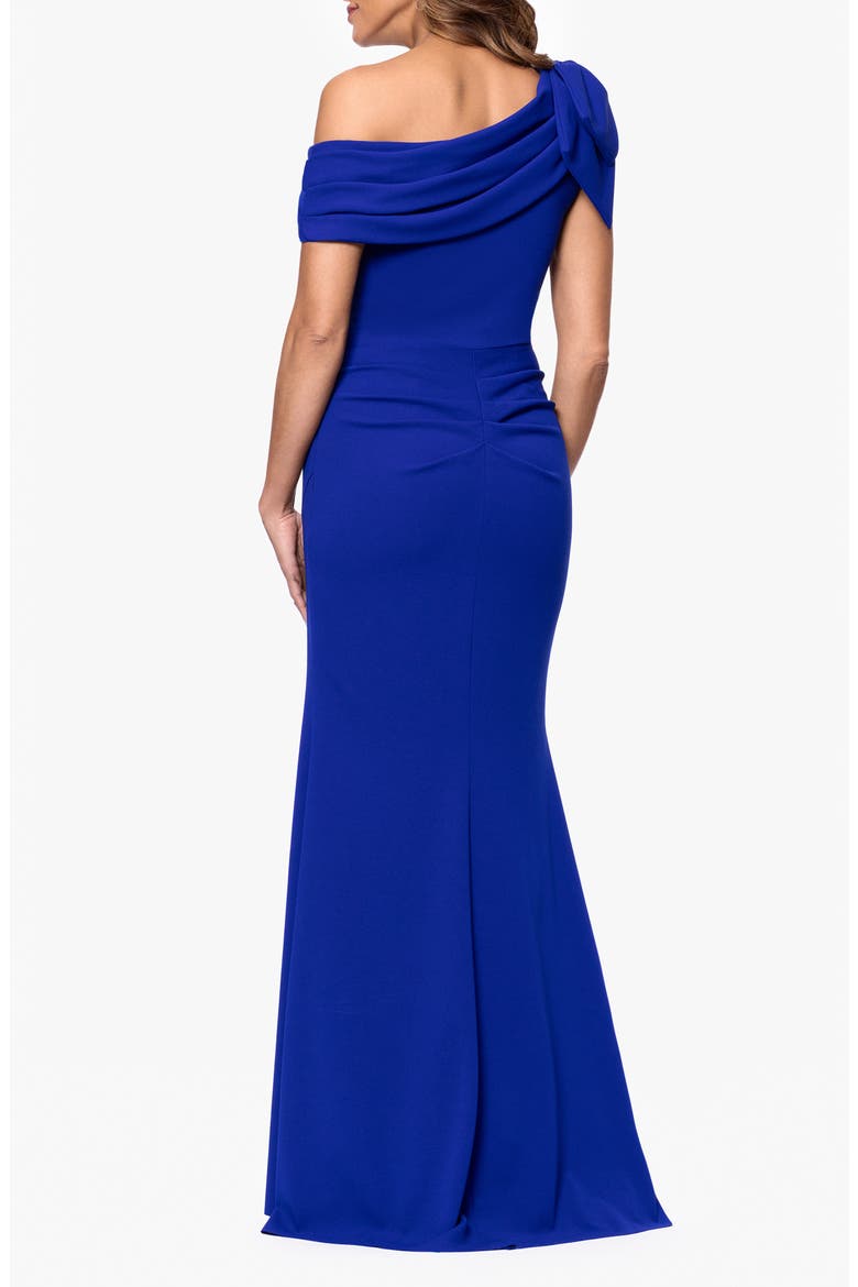 Bow Detail One-Shoulder Mermaid Gown, Alternate, color, MARINE