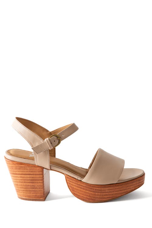 Fortress Hannah Platform Clog Sandal In Sand