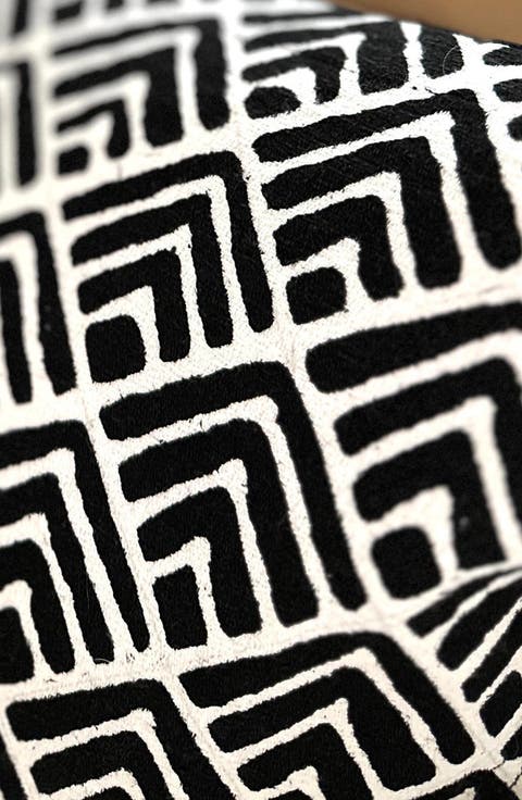 Geo Flowers Black Sadza Pillow Cover 46Cm (18")