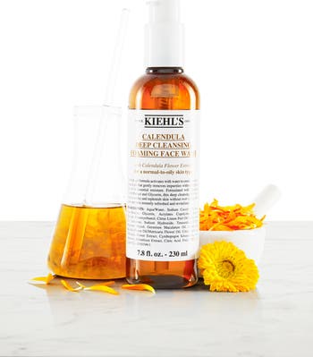 Calendula Deep Cleansing Foaming Face Wash for Normal-to-Oily Skin