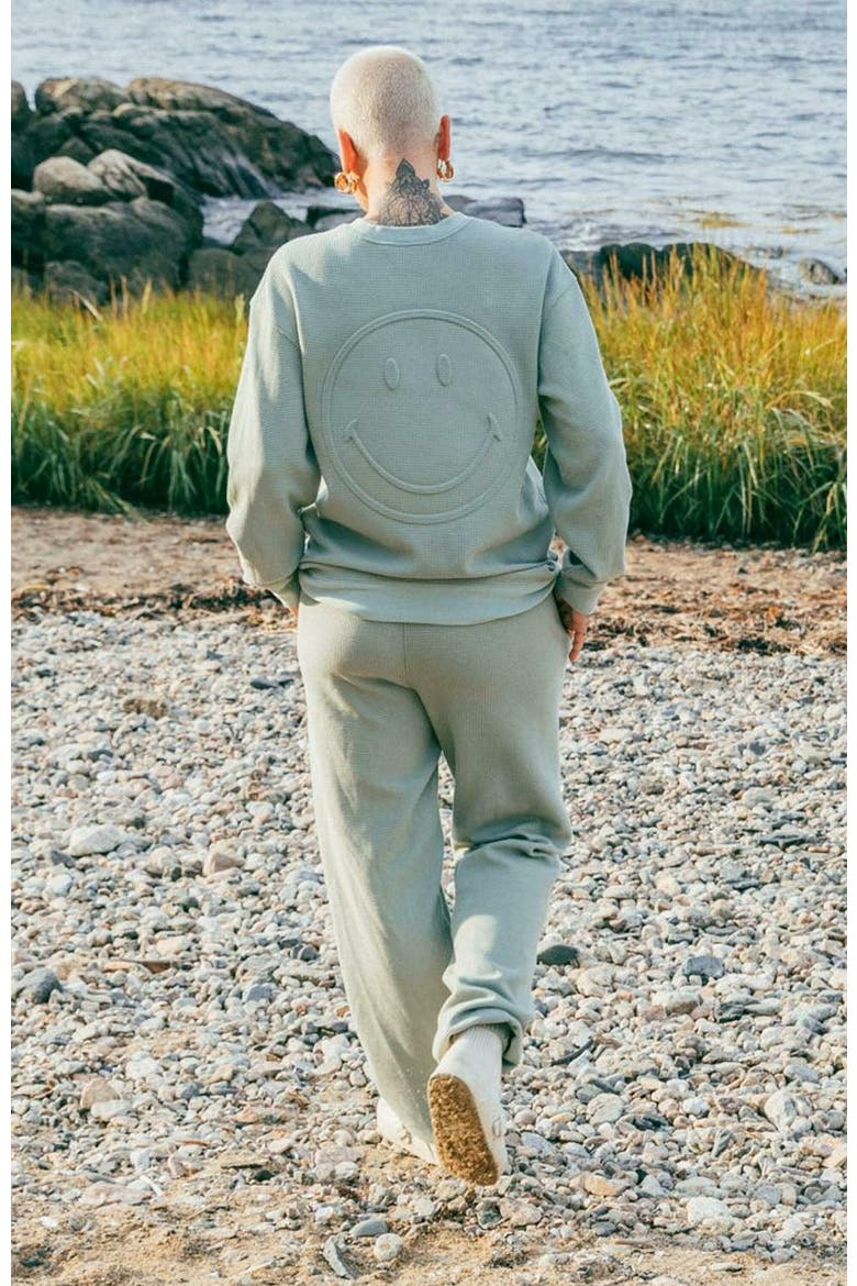 SMILEY THERMAL CREWNECK, Alternate, color, GREEN