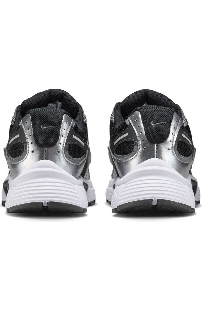 Nike V5 RNR Sneaker, Alternate, color, 004 Black/Black