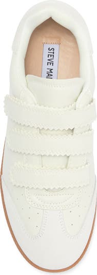 Mabell Low Top Sneaker