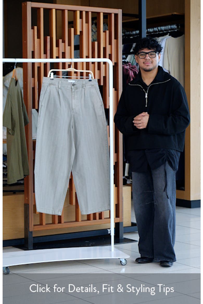 Herringbone Pleated Barrel Pants video