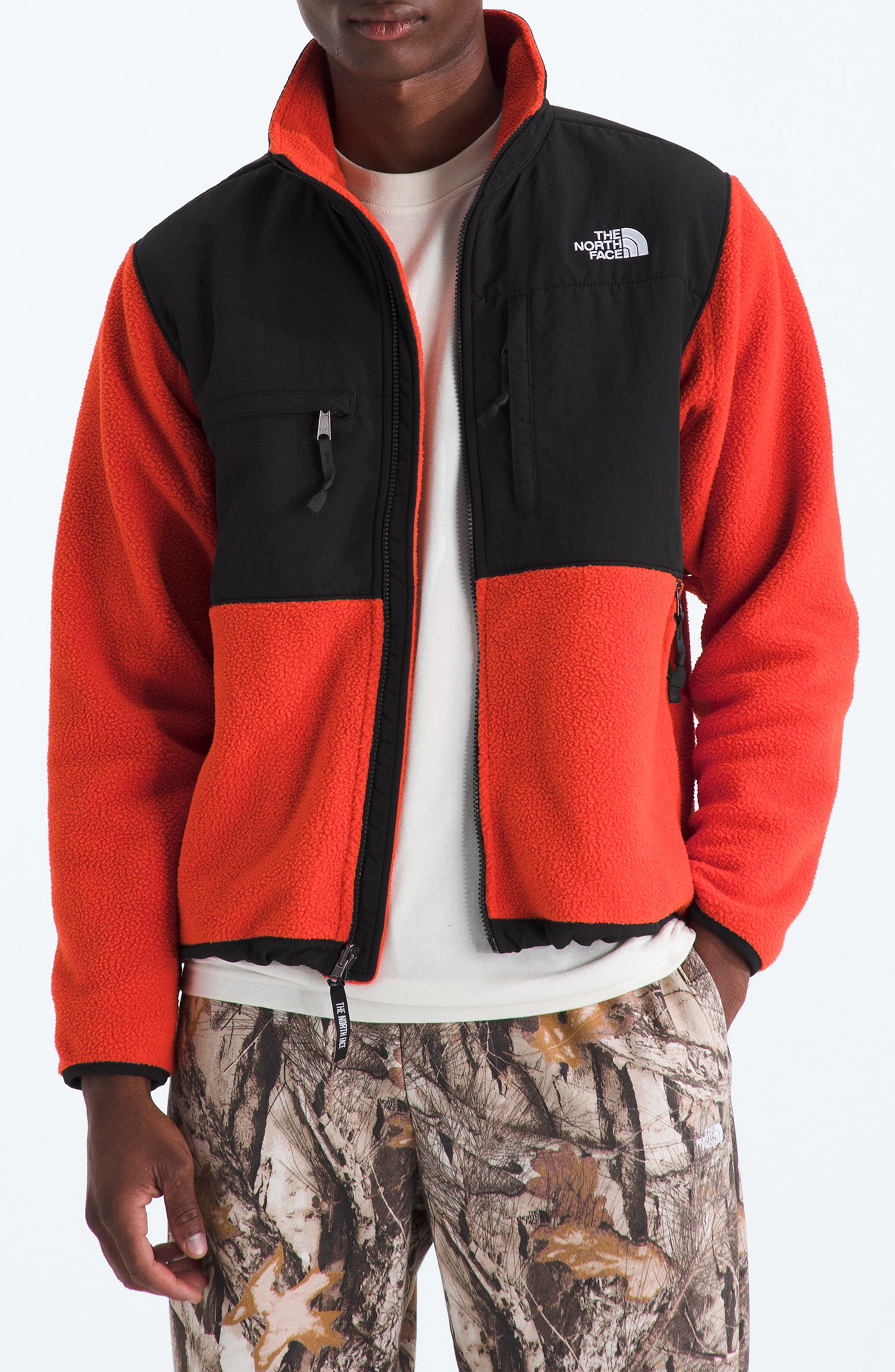LAVA RED/ TNF BLACK