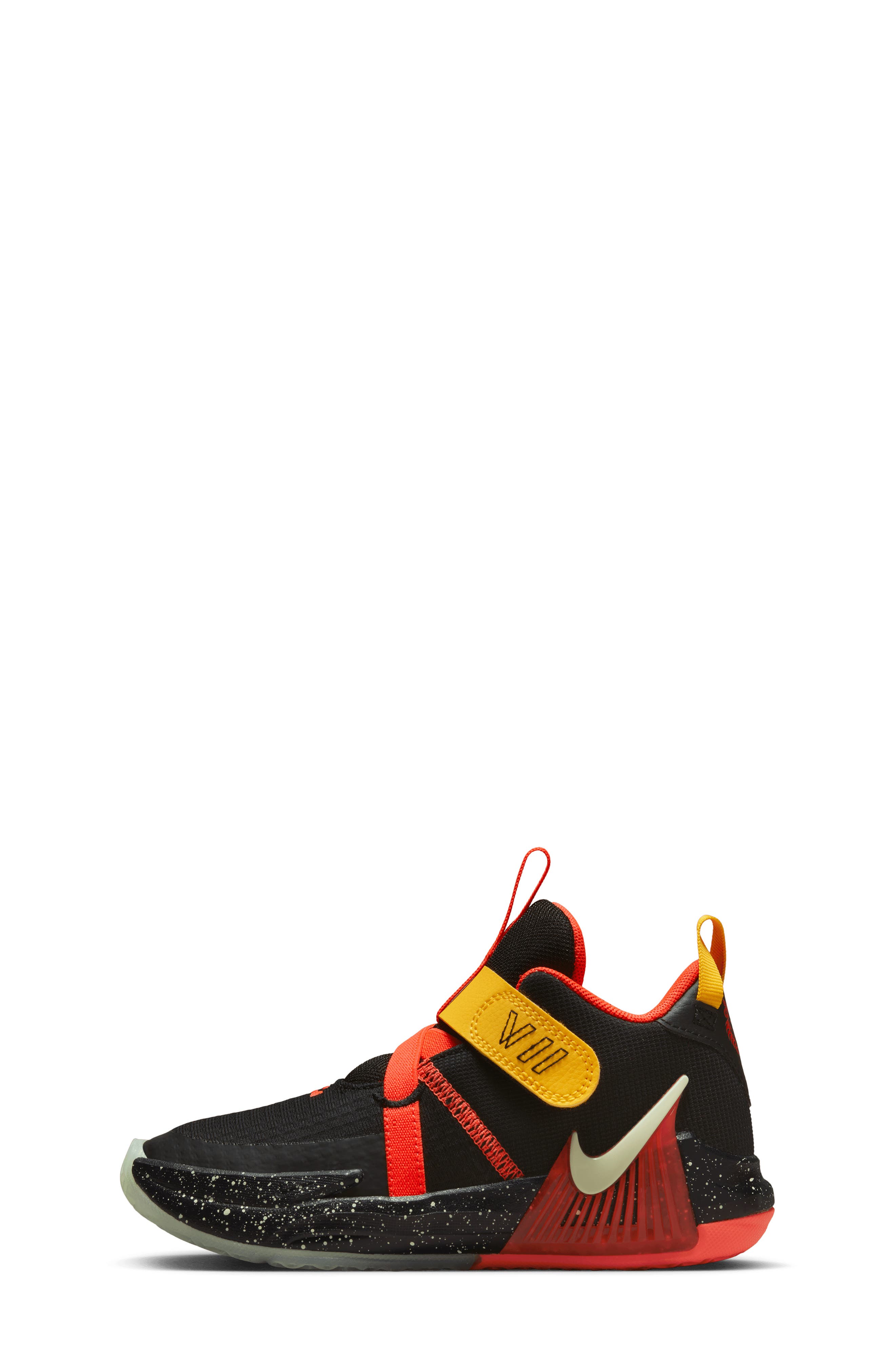 Nike Kids' LeBron Witness 7 Basketball Shoe, Alternate, color, 