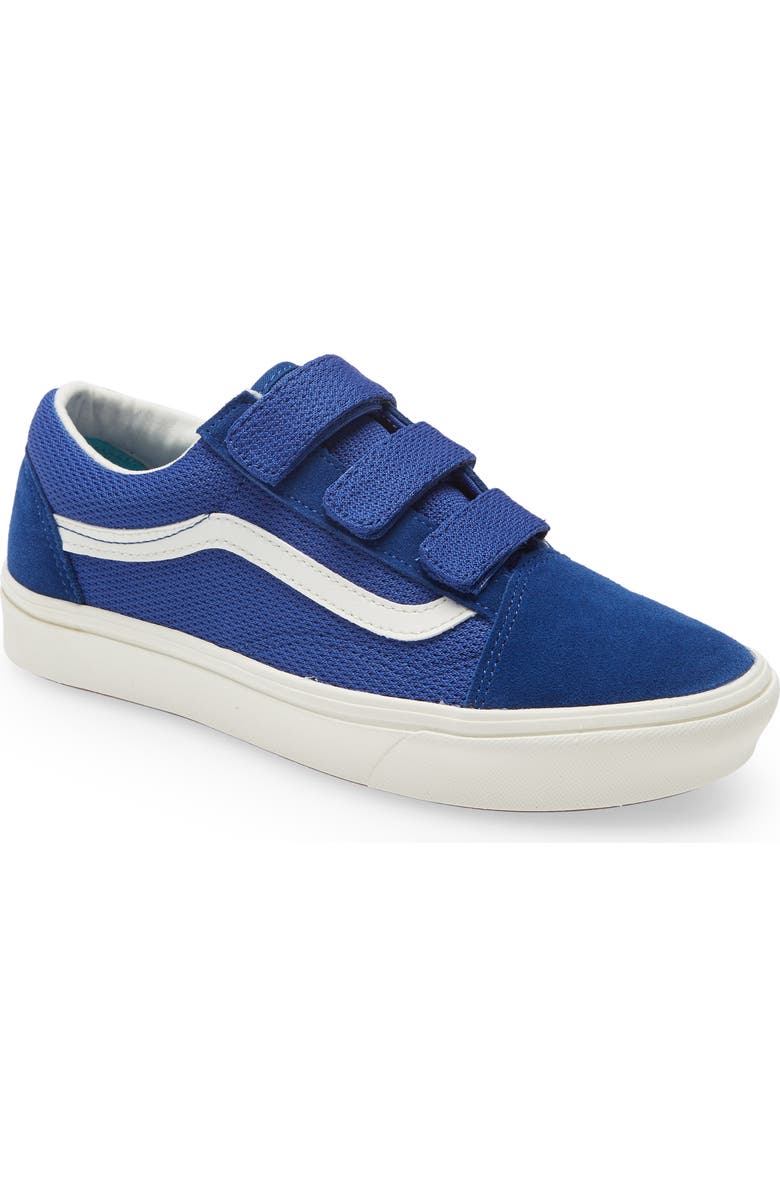 Vans ComfyCush Old Skool V VA Sneaker, Main, color,