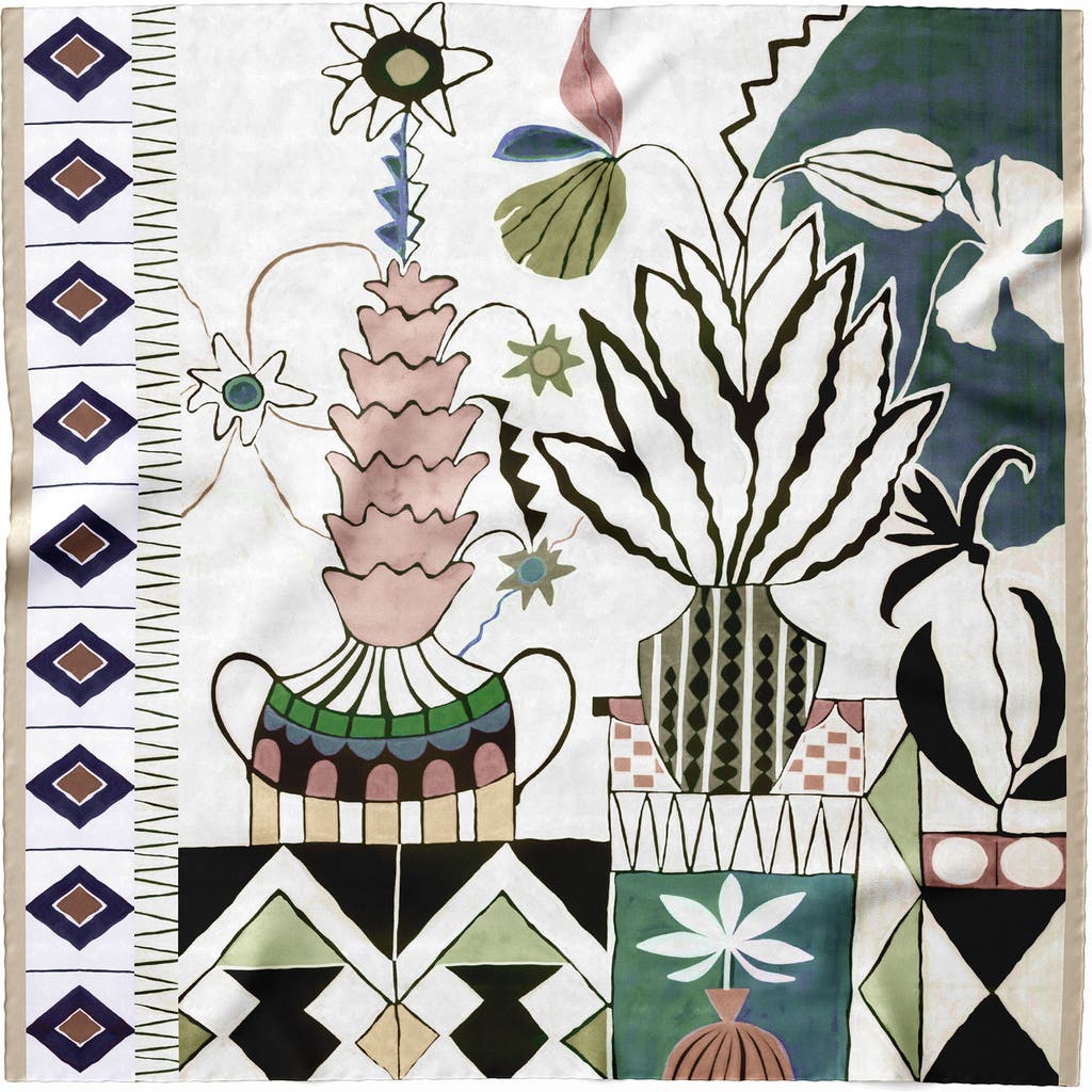 Elizabetta Lydia In White