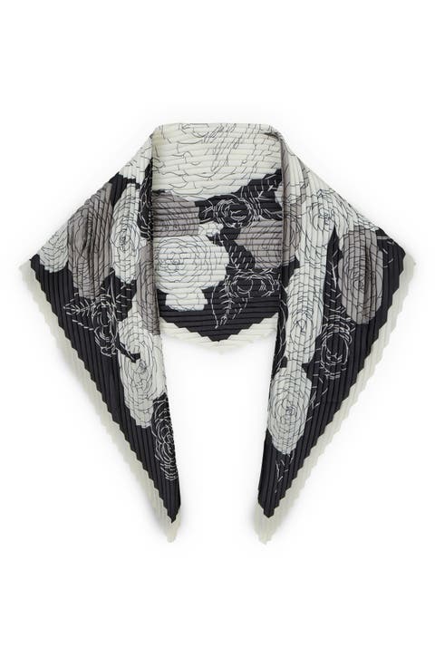Crinkled Roses Bandana