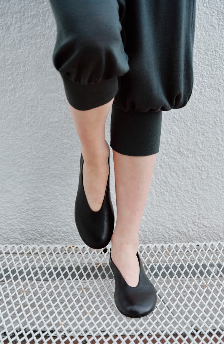 Vagabond Shoemakers Aleya Ballet Flat, Alternate, color, Black