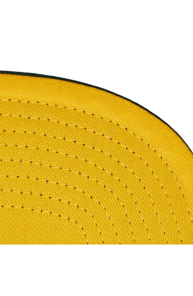 Mitchell & Ness Men's Mitchell & Ness Green Oakland Athletics Team Tagged Snapback Hat, Alternate, color, Green