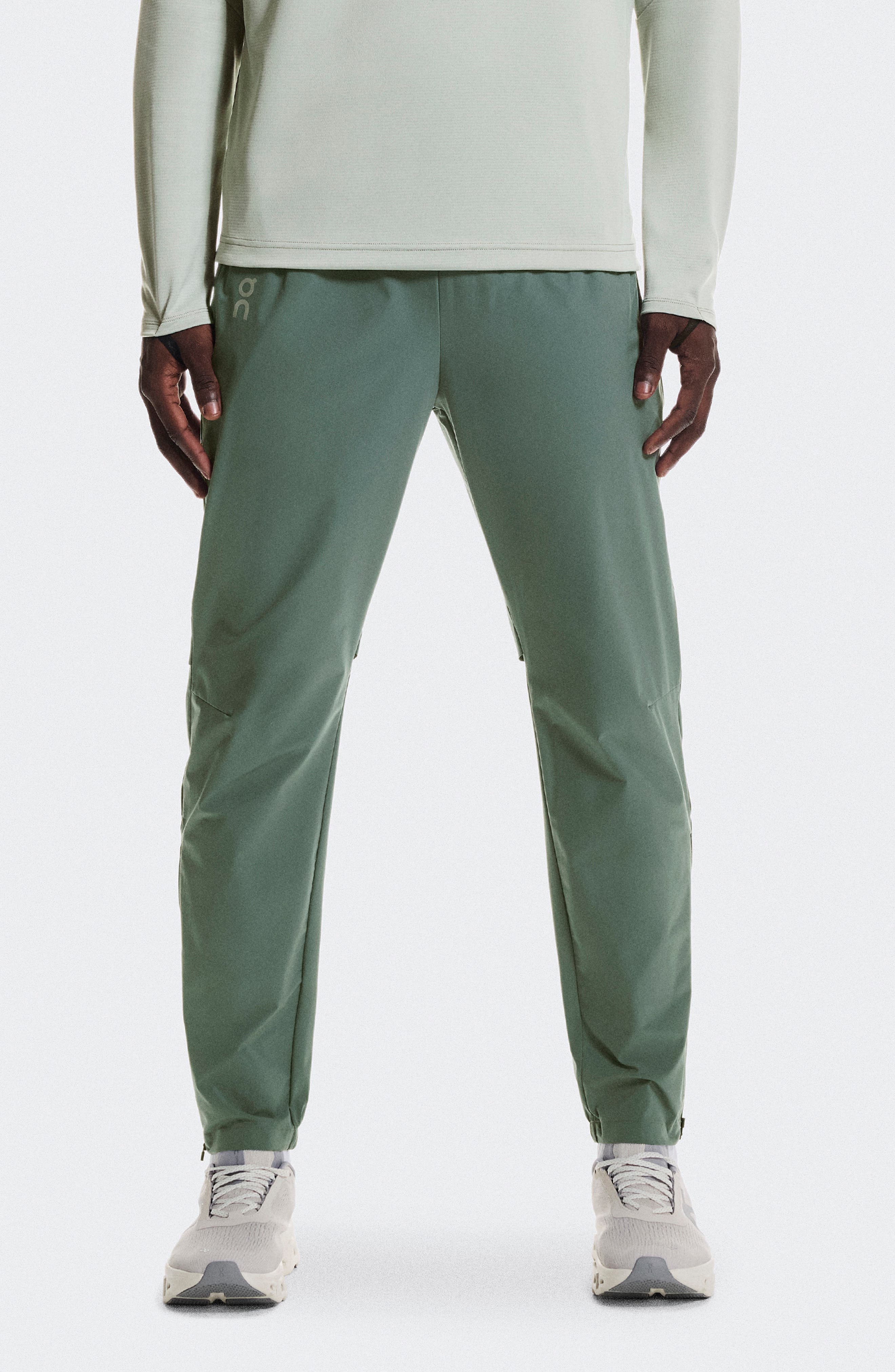 On Core Zip Cuff Pants In Green