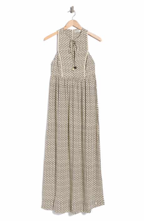 DRESS TO Split Neck Maxi Dress