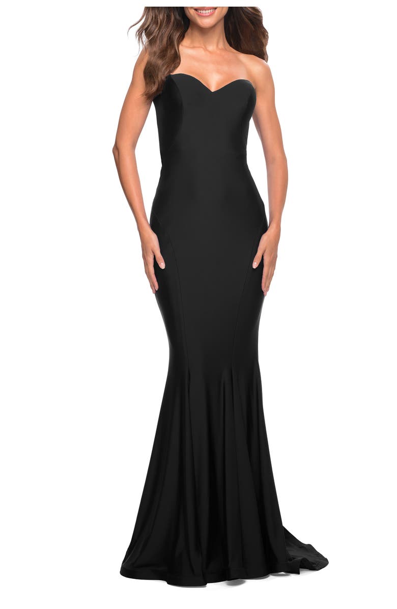 La Femme Chic Jersey Gown with Sweetheart Neckline, Main, color, Black