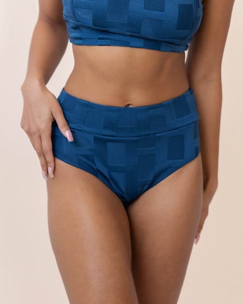 Nani Squared Mid Rise Bottom In Blue