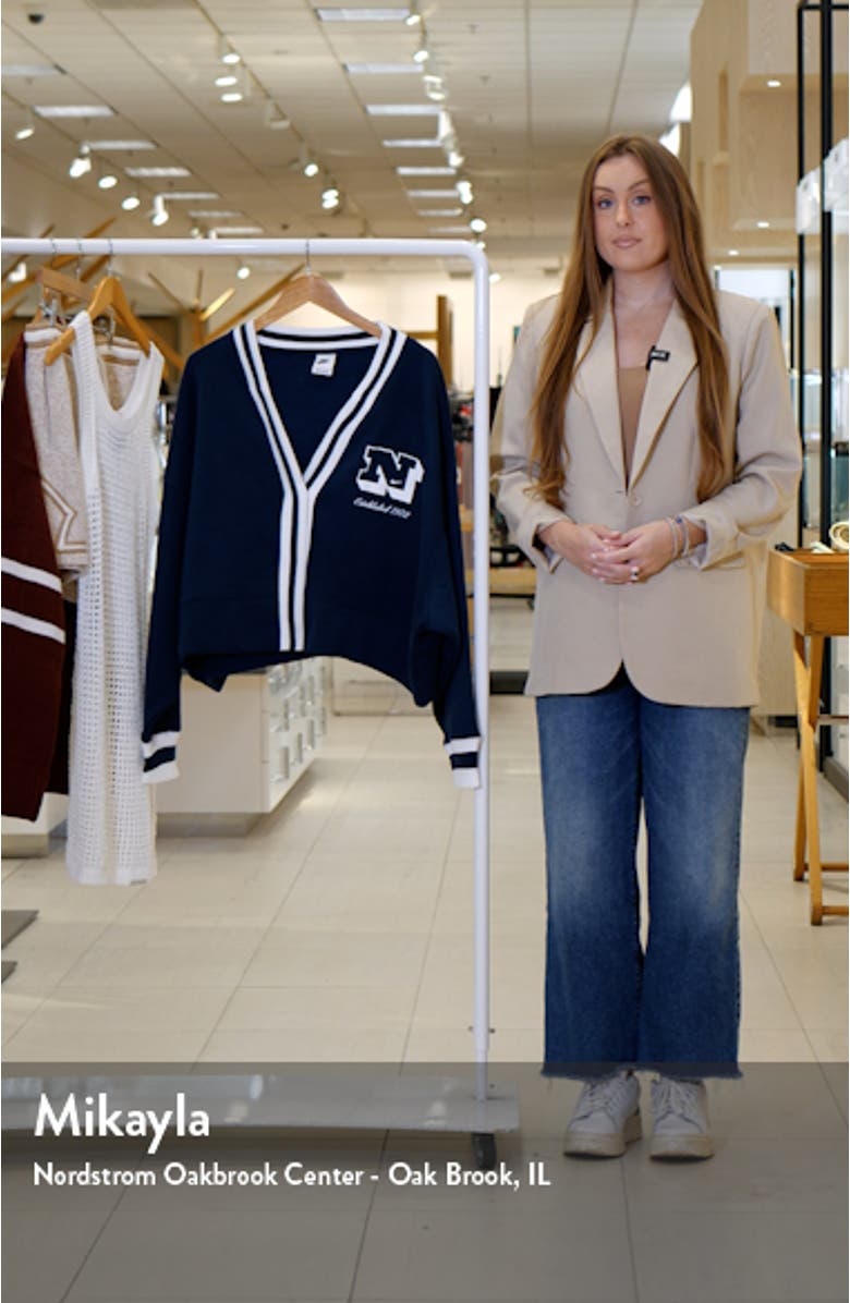 Sportswear Phoenix Fleece Oversize Cardigan, sales video thumbnail