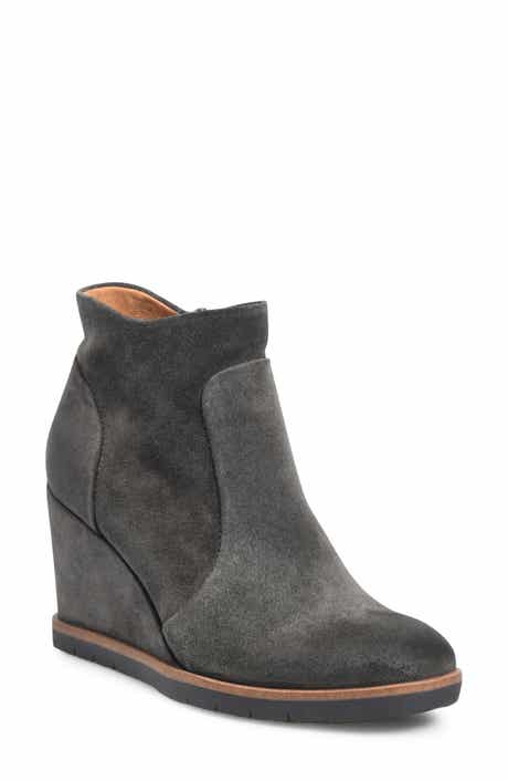 Söfft Maguire Waterproof Wedge Bootie