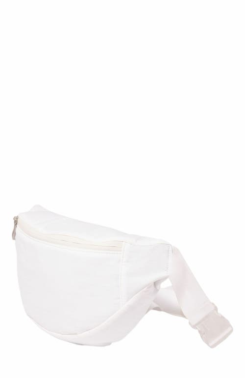 Baggallini Swift Belt Bag Sling In B-lite Bright White