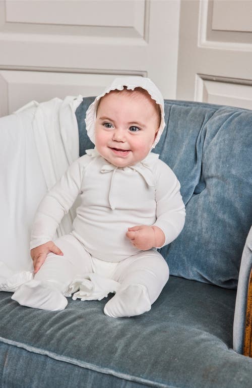 Noggiwear Side Ruffle Blanket In Ivory