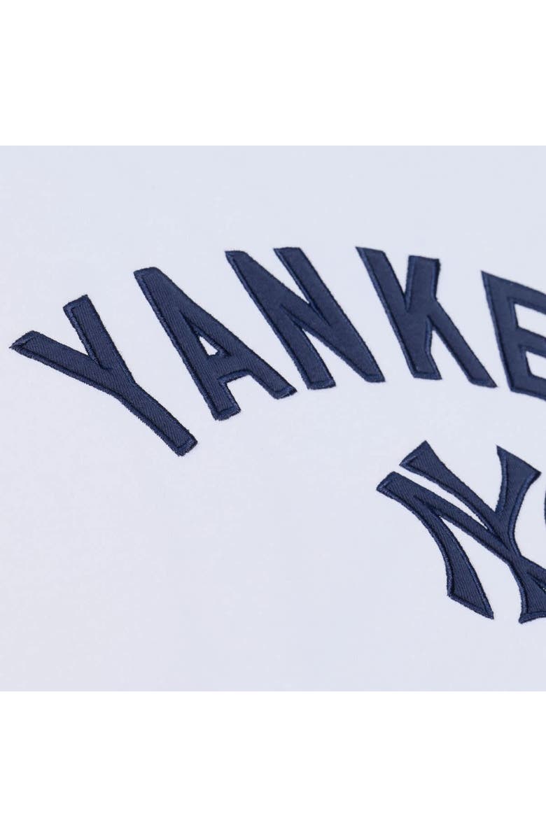 Mitchell & Ness Men's Mitchell & Ness  White New York Yankees Arctic Fleece Sweatshirt, Alternate, color, 