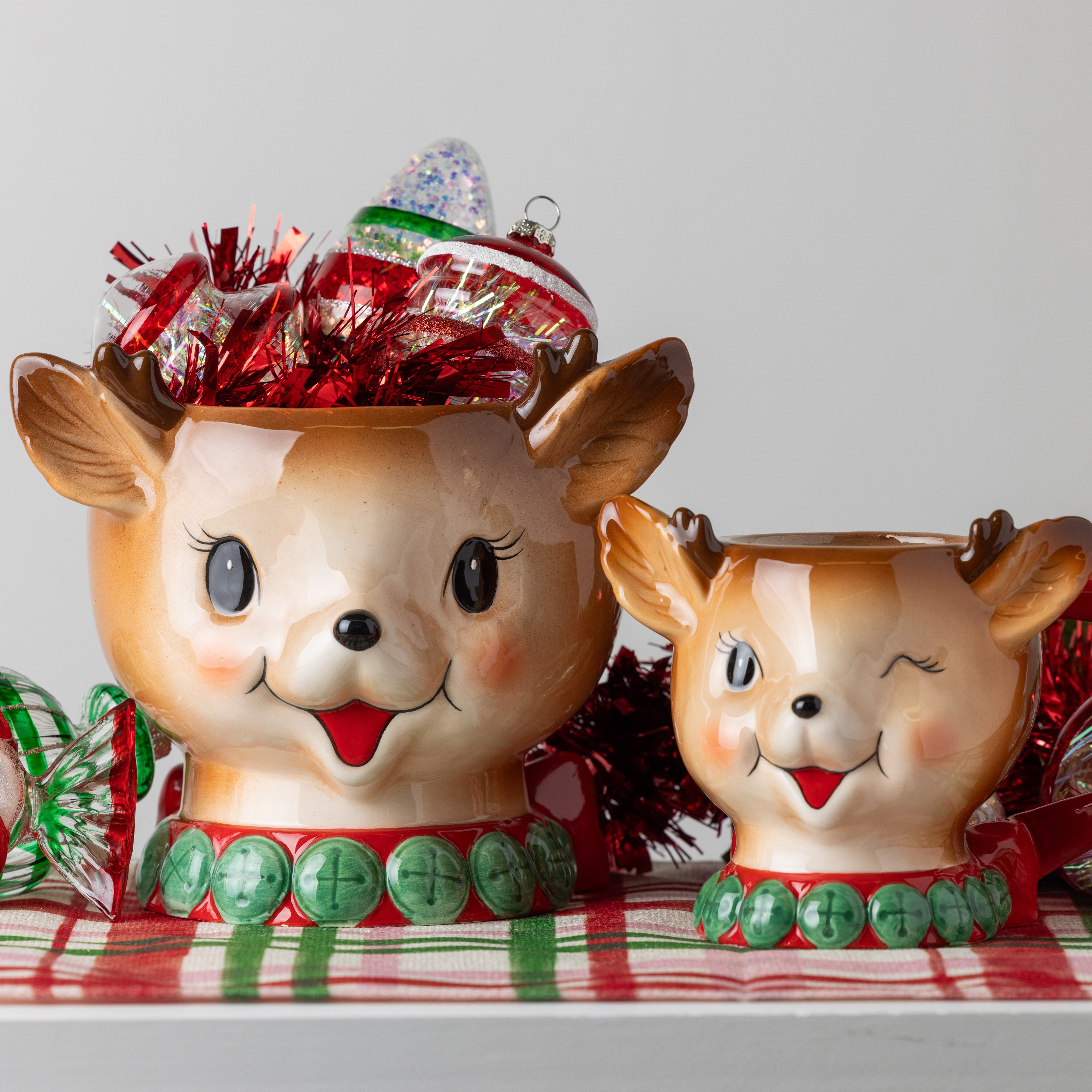Dol Pink Vintage Reindeer Snack Bowls (set of 2)