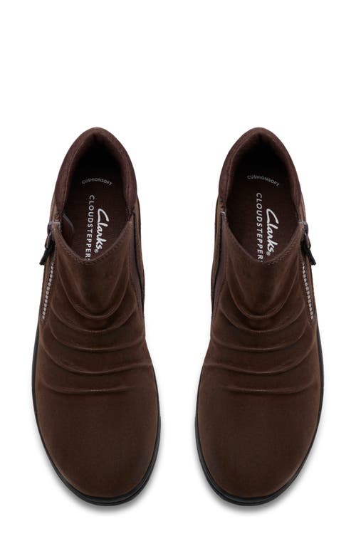 Clarks Breeze Path In Brown