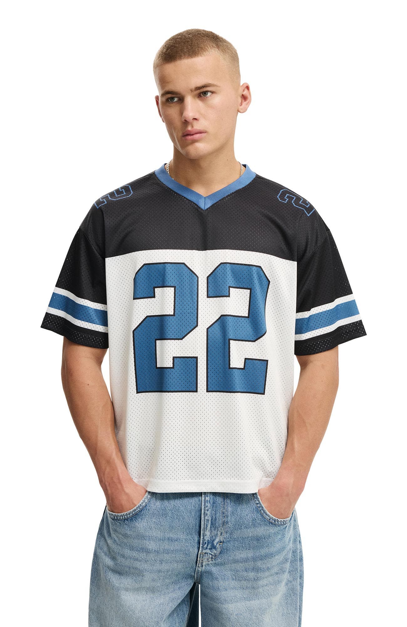 True Navy  Ecru 22
