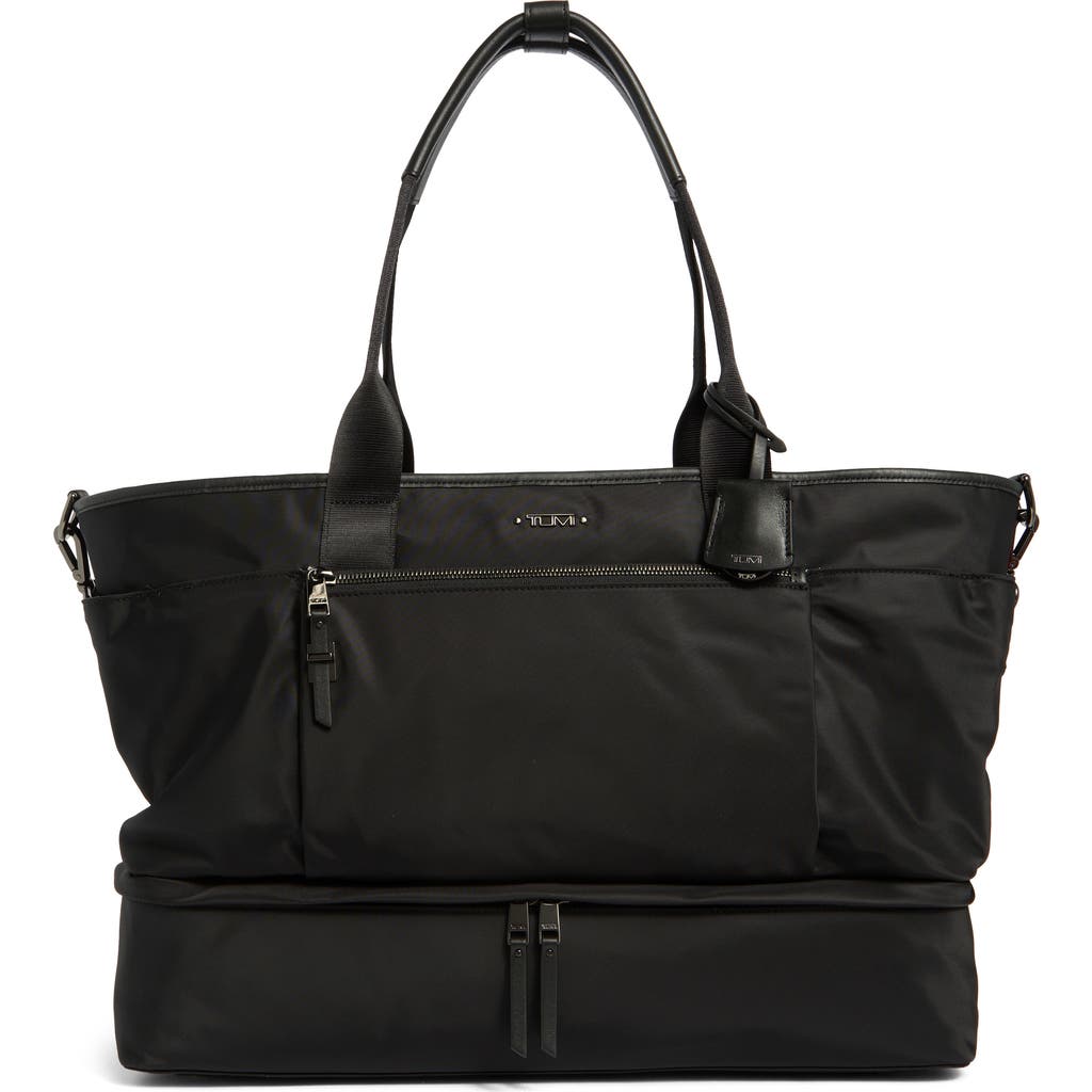Tumi Carlyn Duffle Bag In Black