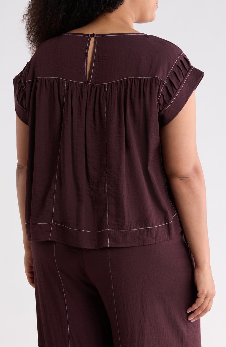 Adrianna Papell Topstitched Crinkled Cap Sleeve Top, Alternate, color, Chocolate/ Ivory