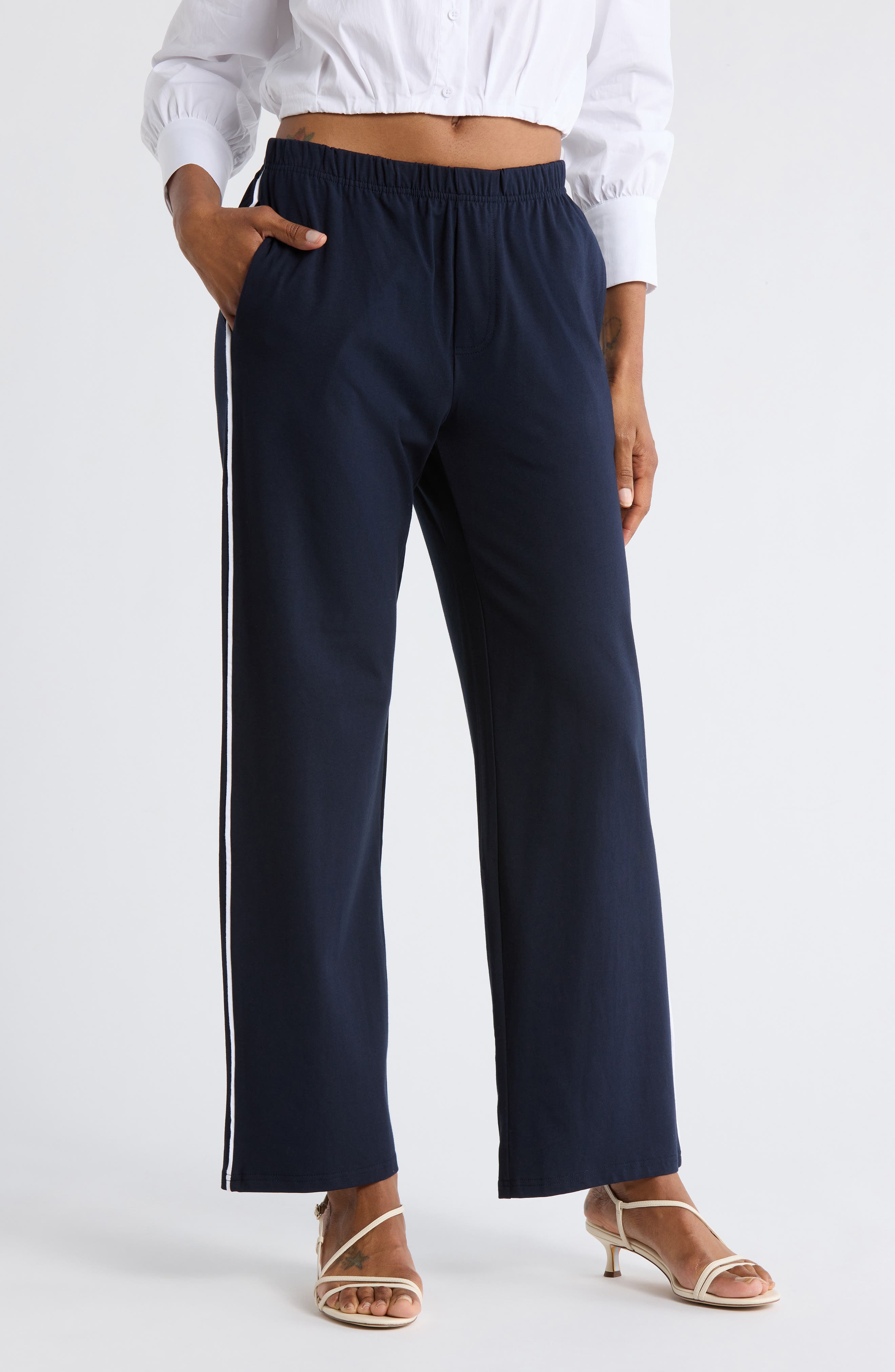 Pull-On Wide Leg Pants - image 3