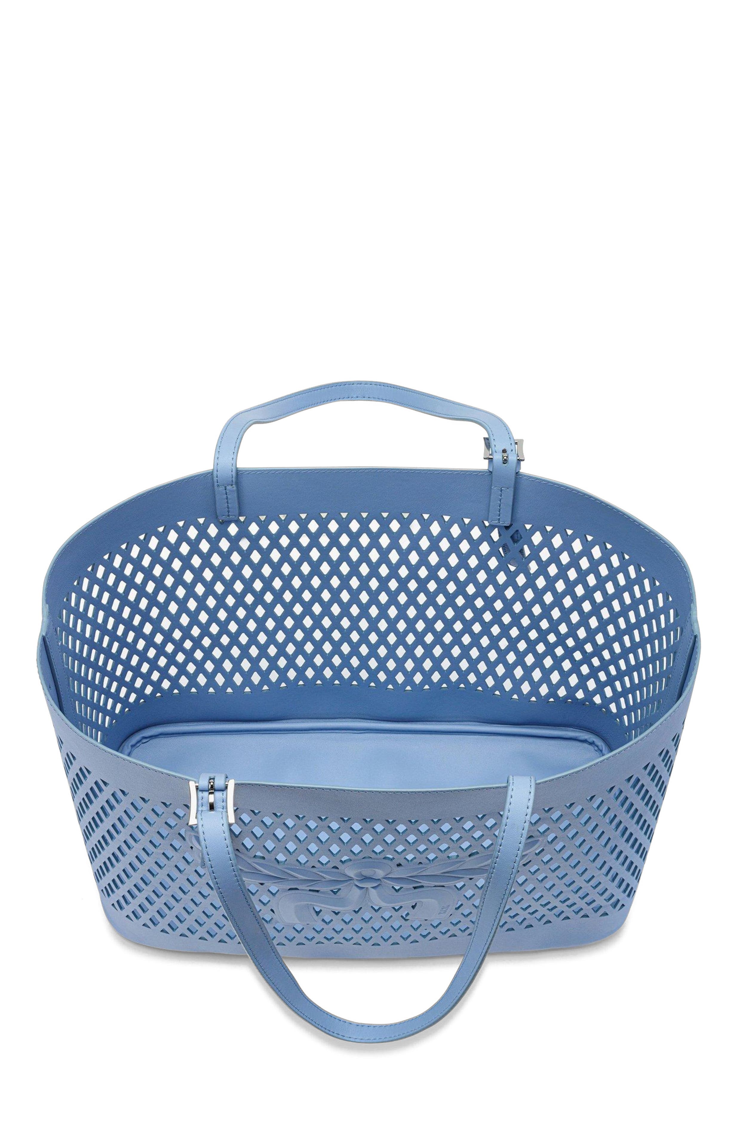 MCM Medium Himmel Shopper in Perforated Calfskin Leather, Alternate, color, Della Robbia Blue
