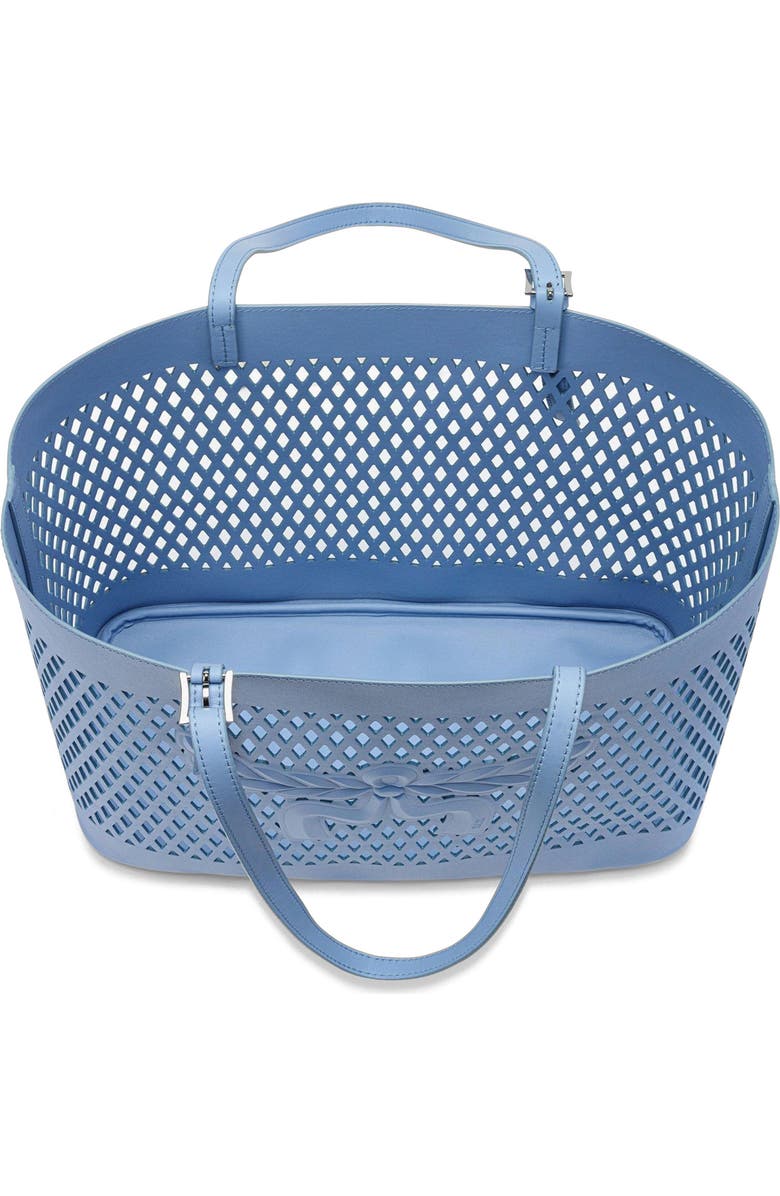 MCM Medium Himmel Shopper in Perforated Calfskin Leather, Alternate, color, Della Robbia Blue