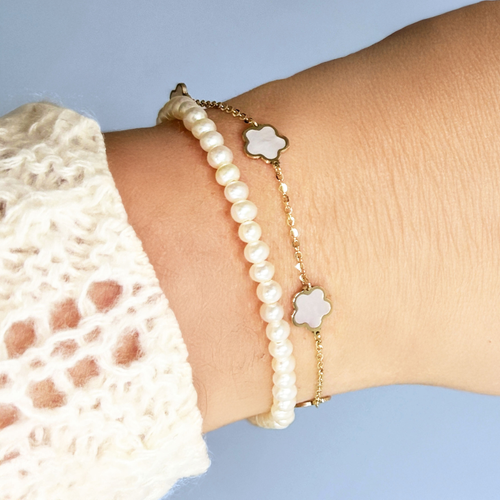 The Lovery Fine Jewelry Mother Of Pearl Flower Bracelet In Silver