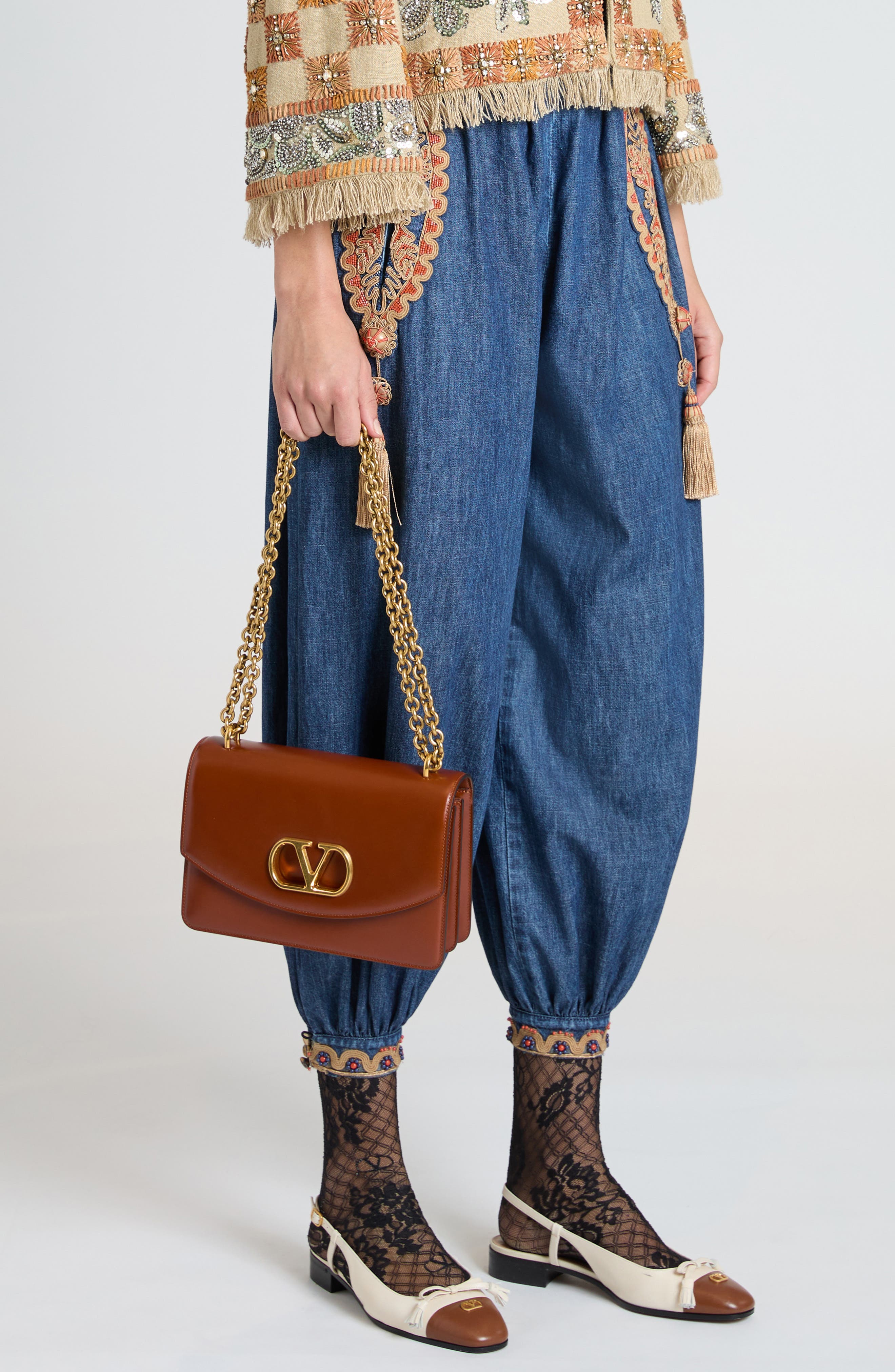 Valentino Garavani Small Vain VLOGO Leather Shoulder Bag, Alternate, color, Wuc Dark Brandy