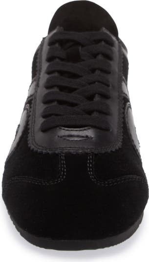 Aleta Sneaker