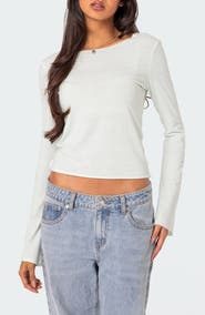 EDIKTED Maddison Long Sleeve Crop T-Shirt