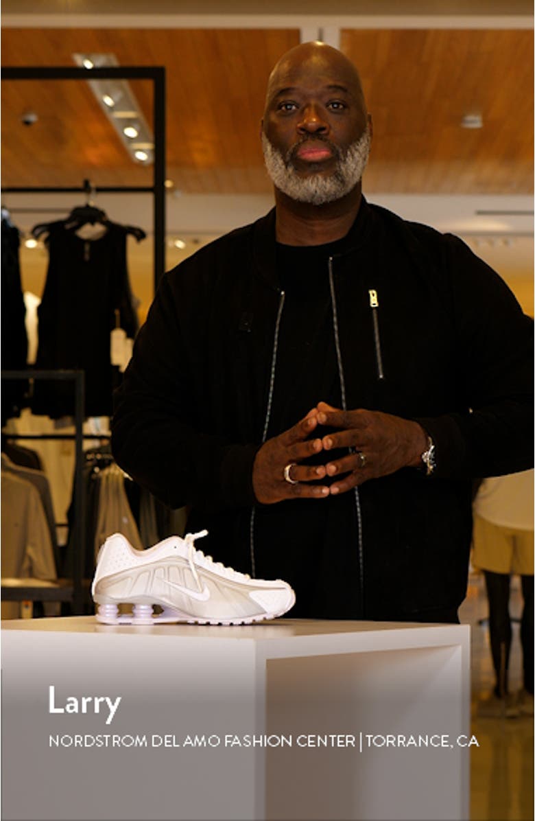 Shox R4 Sneaker, sales video thumbnail