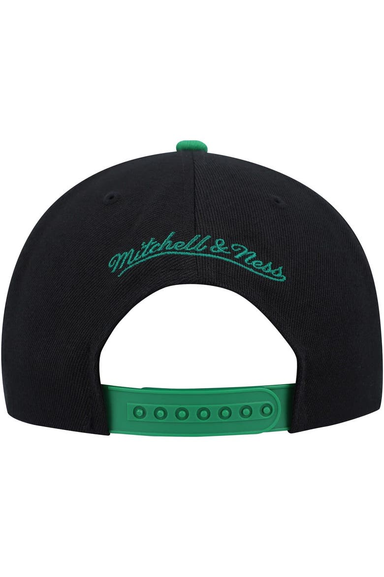 Men's Mitchell & Ness Black/Green Boston Celtics Side Core 2.0 Snapback Hat, Alternate, color, Black