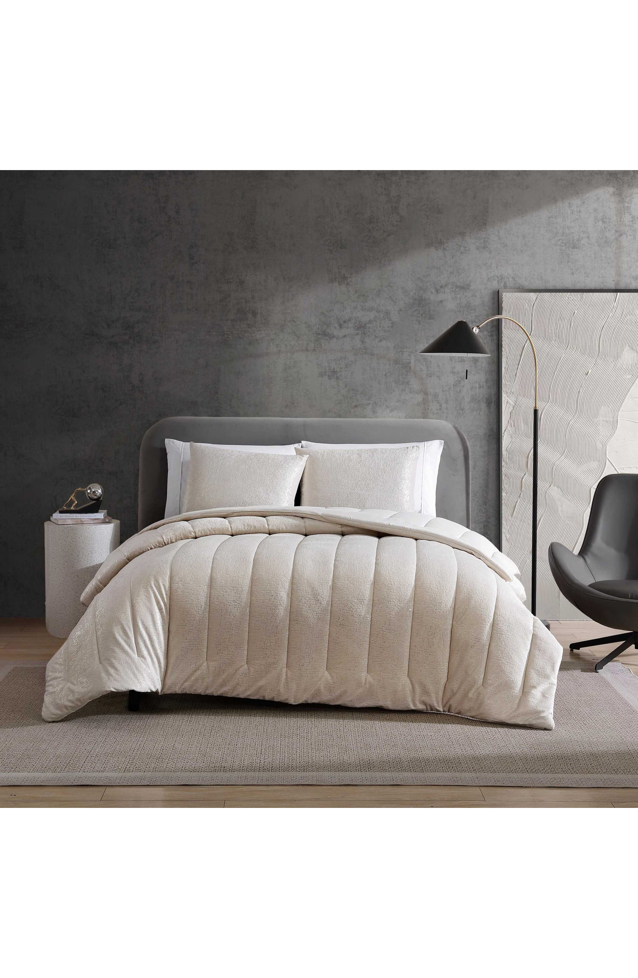 Kenneth Cole New York Banks Metallic Velvet Comforter Set