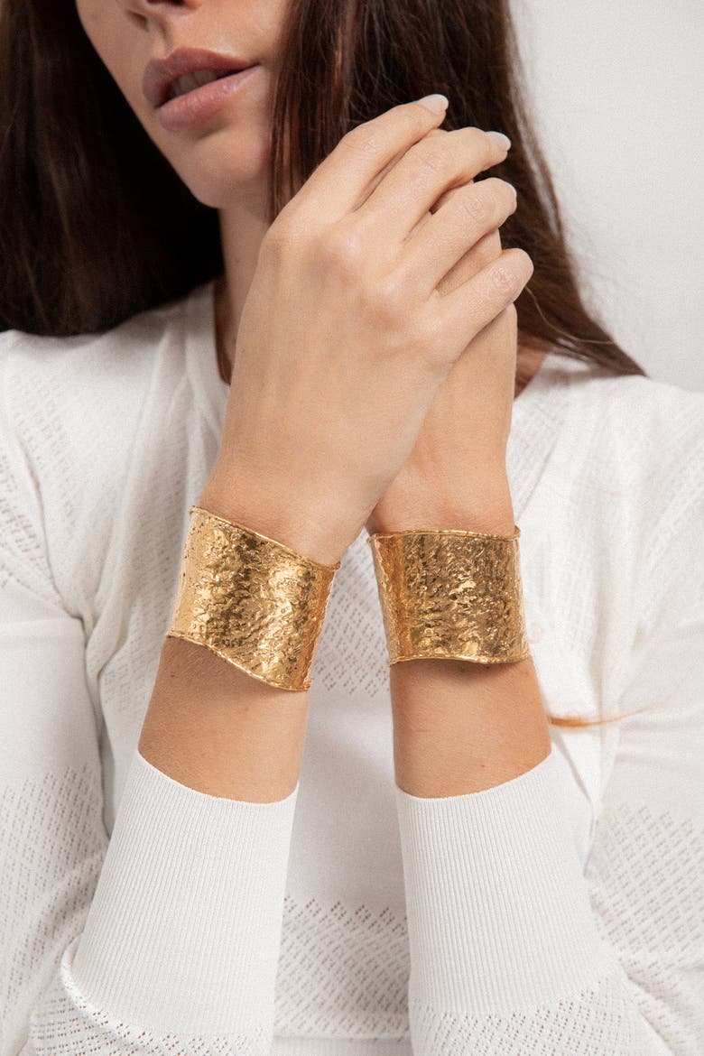 Flow Cuff, Alternate, color, GOLD