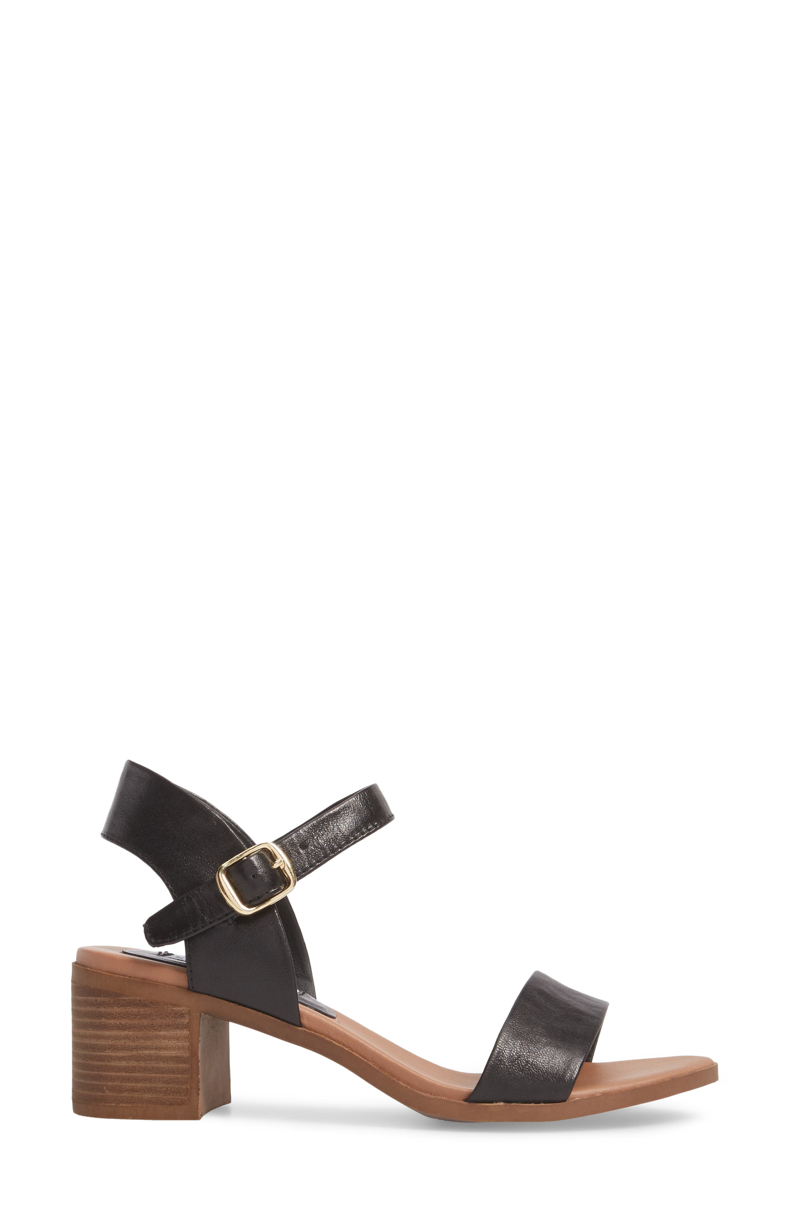 Steve Madden April Block Heel Sandal, Alternate, color, 