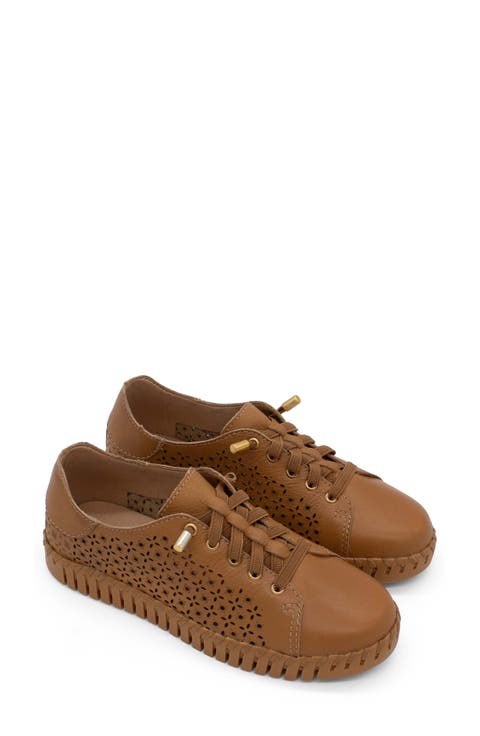 Bottwister Sport Sneaker (Women)