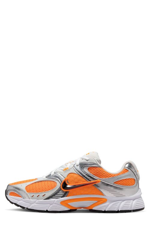 Nike V5 Rnr Sneaker In Multi